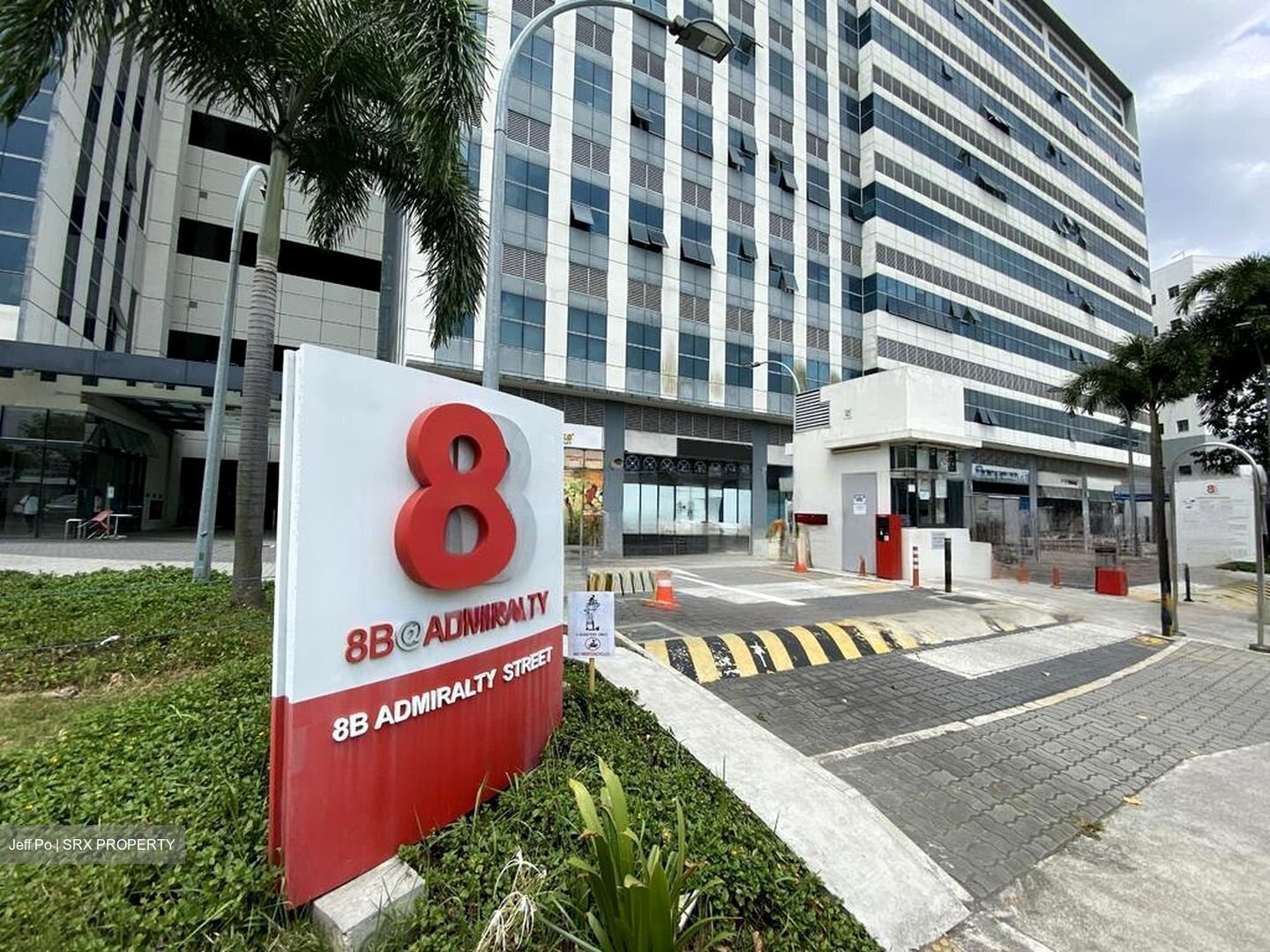 8B @ Admiralty (D27), Factory #457273221